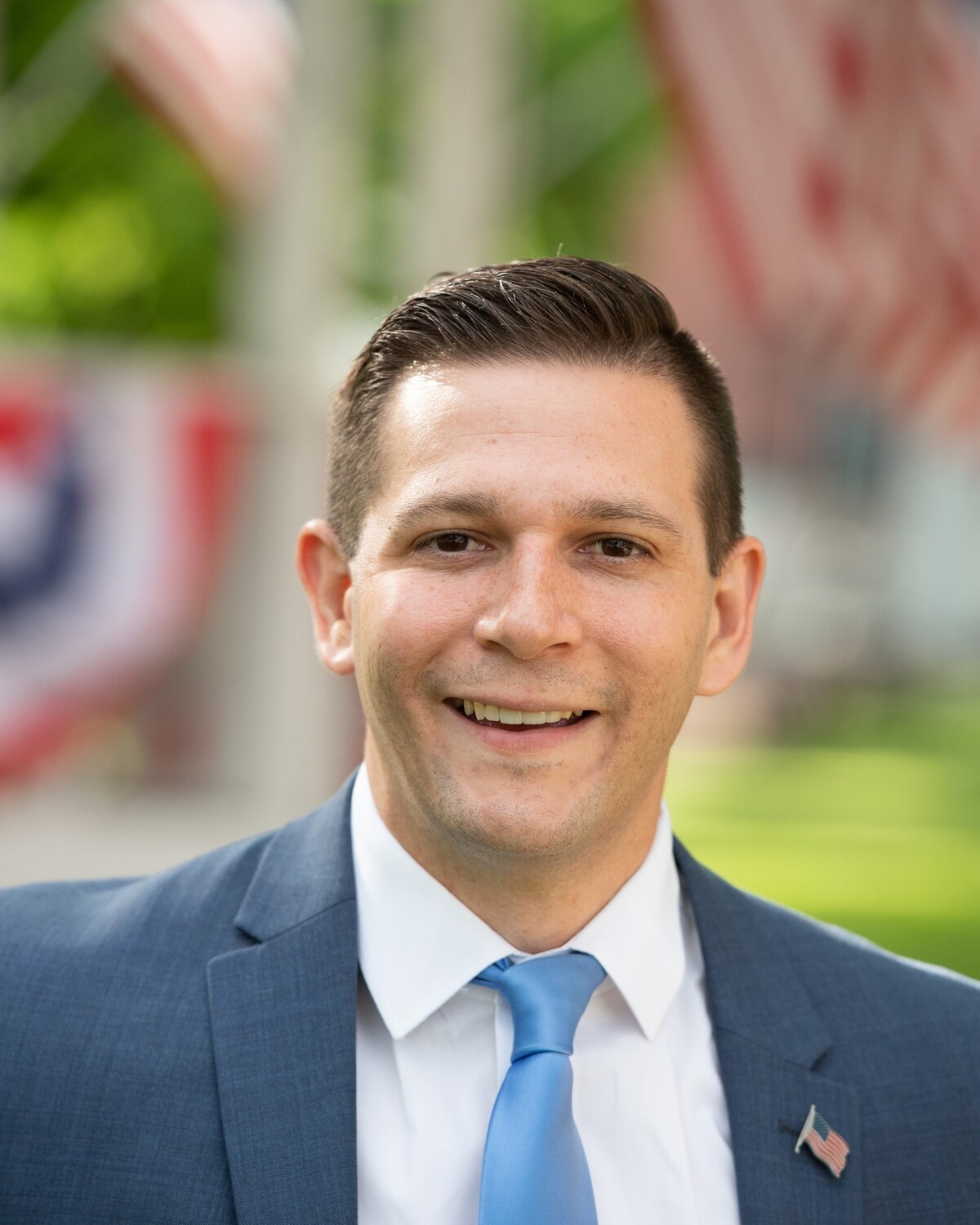 Official portrait of Michael P. Kushmerek, Massachusetts State Representative for the 3rd Worcester District.