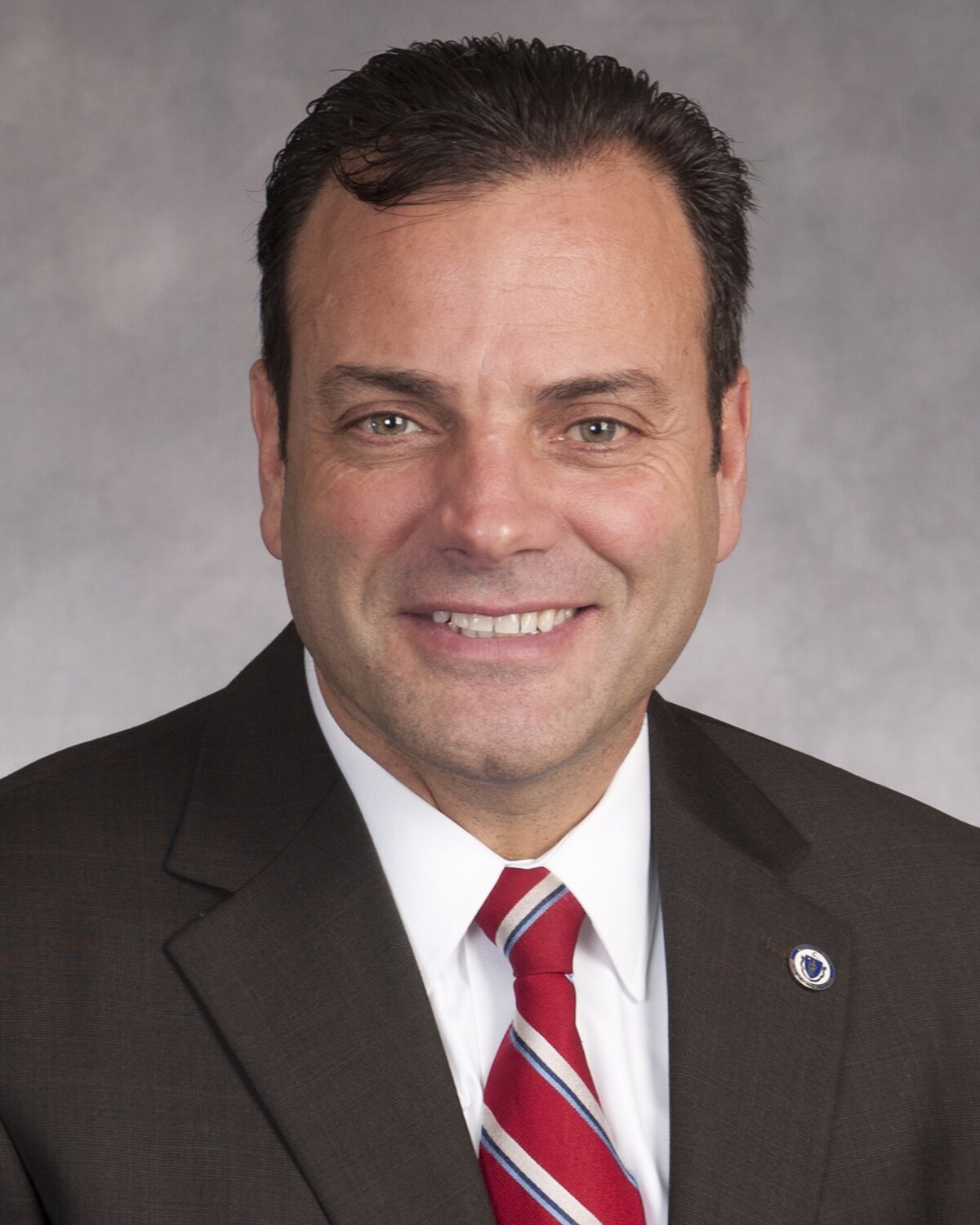 Official portrait of Paul McMurtry, Massachusetts State Representative for the 11th Norfolk District.