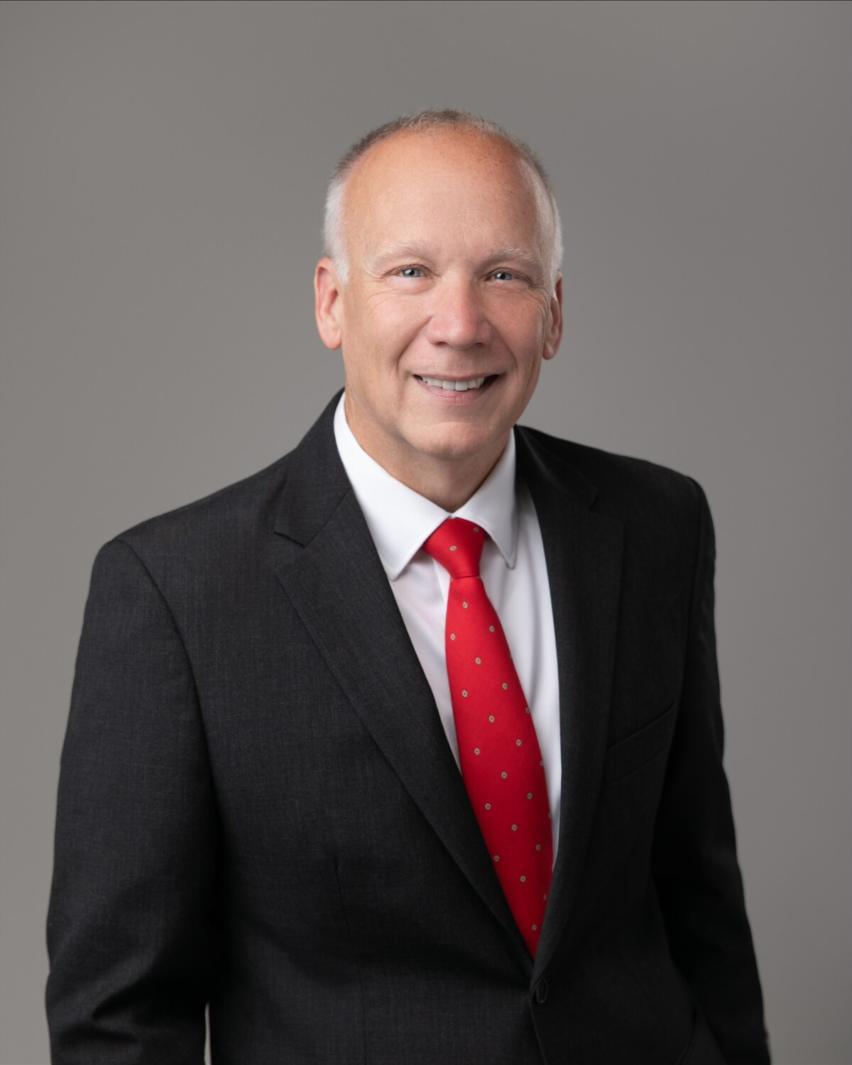 Official portrait of Peter J. Durant, Massachusetts State Senator for the Worcester and Hampshire District.