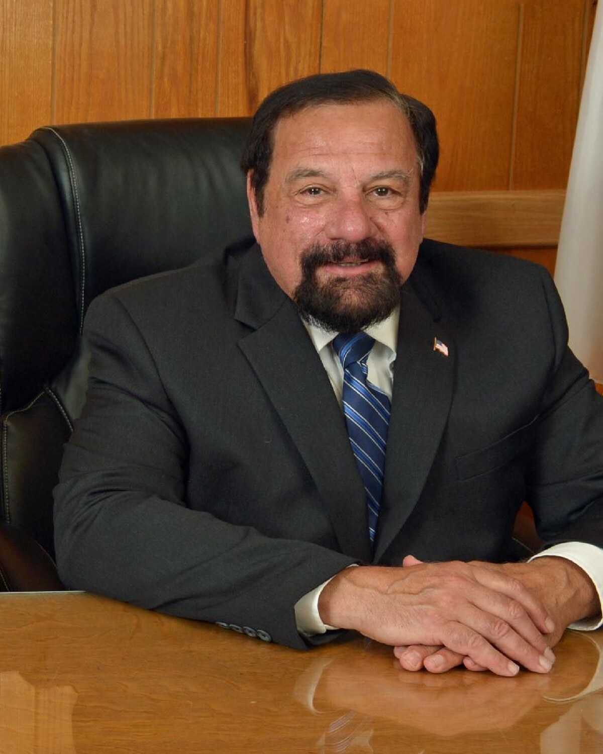 Official portrait of Richard R. Staiti, Norfolk County Commissioner.